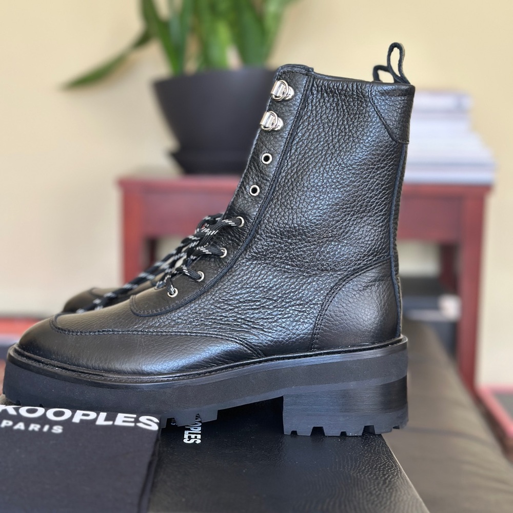 The Kooples HIGH BLACK LEATHER BOOTS IN RANGER STYLE
